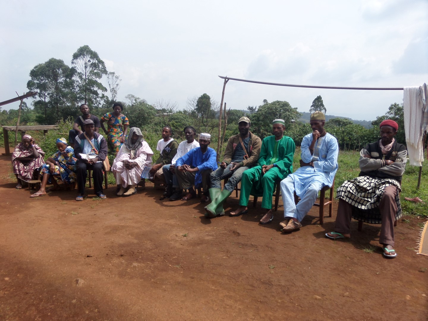Dialogue Platform members concerting in Ashong, Momo Division. These members meet regularly to look in to conflicts over resource access/use in their locality